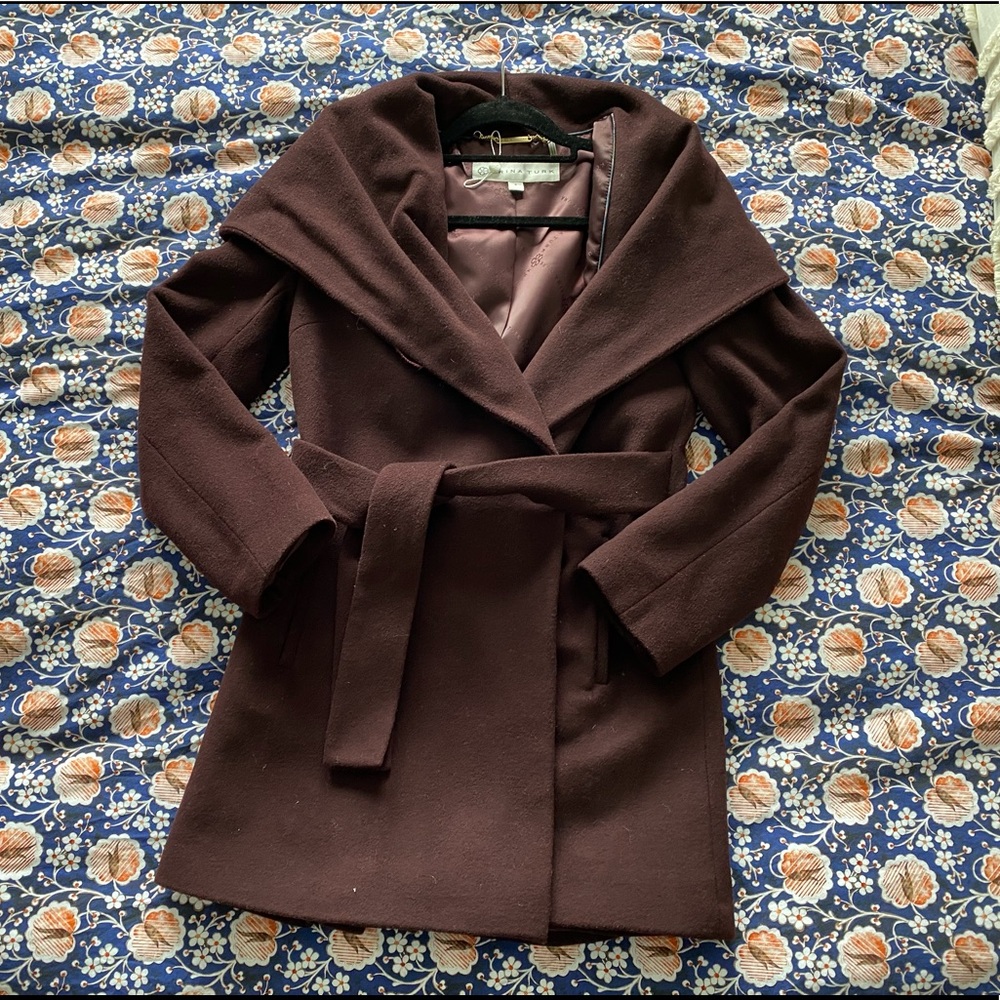 Trina Turk Amelia Belted wrap coat wool hooded skirted burgundy wine size 6